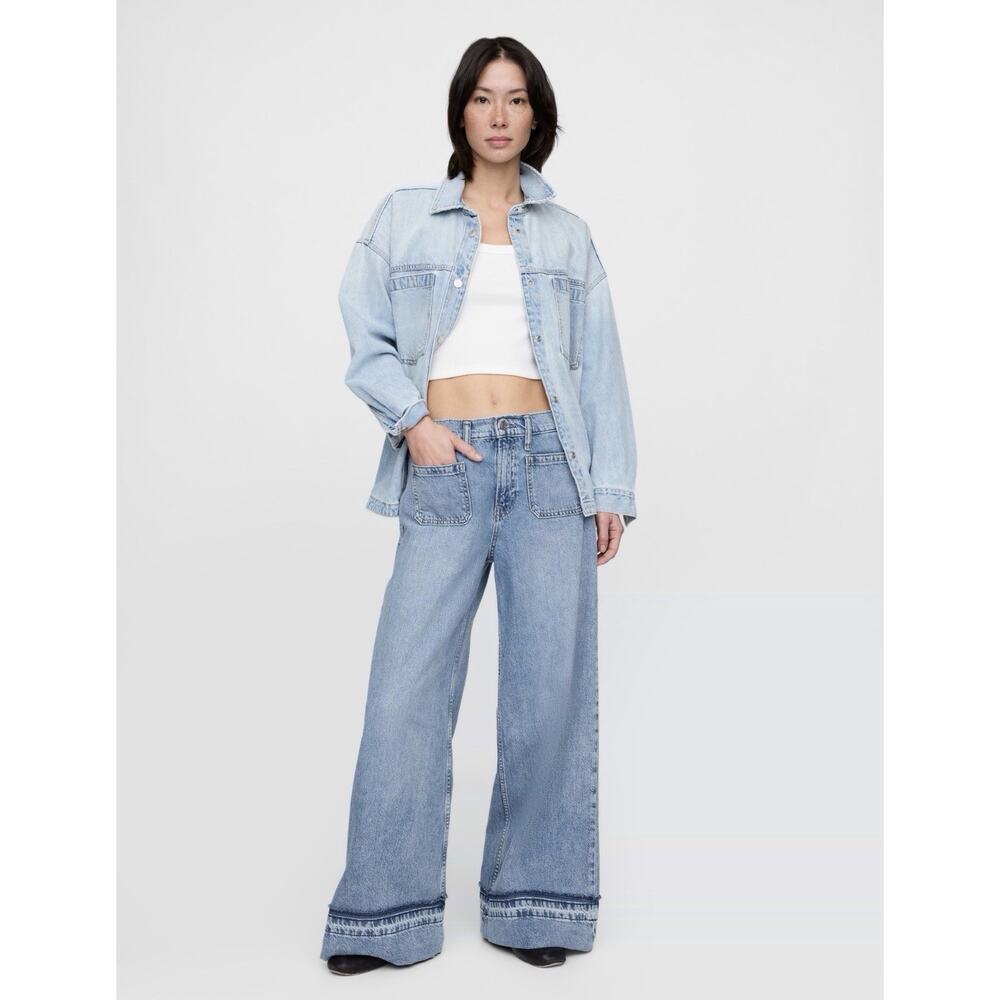 GAP Women’s Mid Rise UltraSoft Baggy Jeans, Medium Wash - Size 28P (6 Petite)